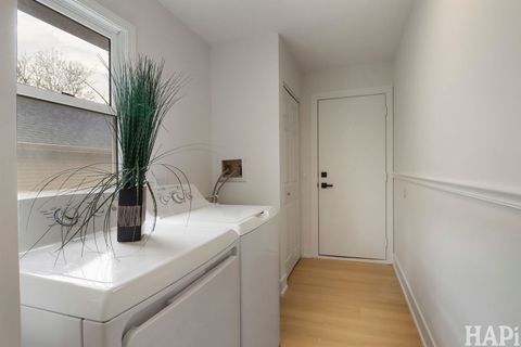 Tiny photo for 182 Montclair Road, Vernon Hills, IL 60061 (MLS # 12626419)