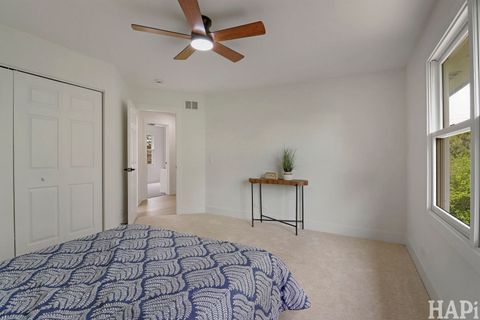 Tiny photo for 182 Montclair Road, Vernon Hills, IL 60061 (MLS # 12626419)