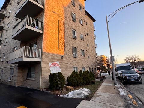 Tiny photo for 300 Circle Avenue #3G, Forest Park, IL 60130 (MLS # 12621816)