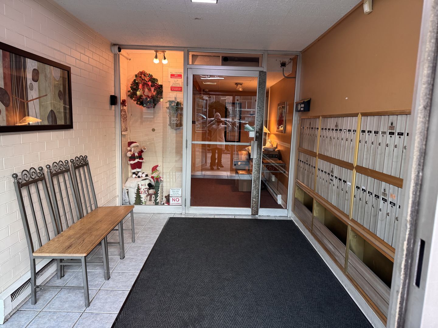300 Circle Avenue 3G