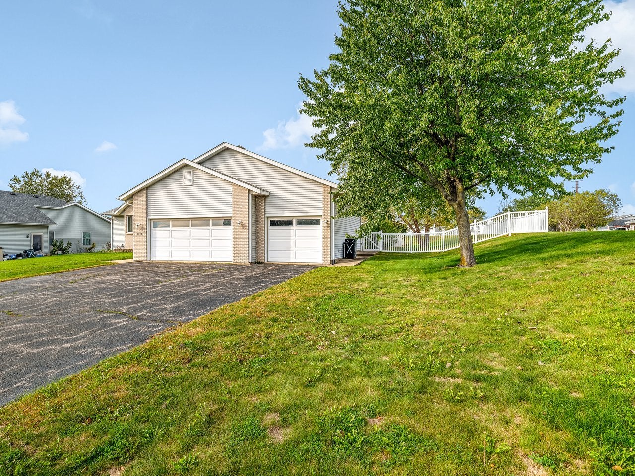 5394 Painted Pony Lane
