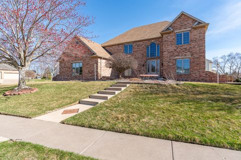 Photo of 3755 E 61st Boulevard, Davenport, IA 52807 (MLS # 12599887)