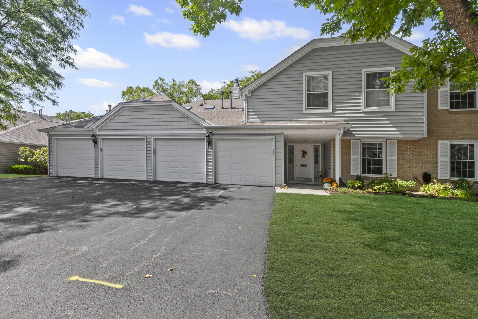 0N200 Windermere Road 2702