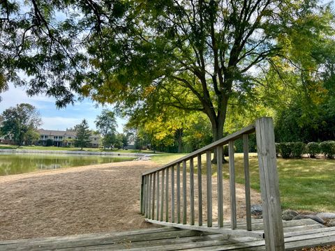 Tiny photo for 0N200 Windermere Road #2702, Winfield, IL 60190 (MLS # 12478152)