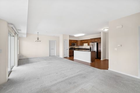 Tiny photo for 2220 Founders Drive #213, Northbrook, IL 60062 (MLS # 12565729)