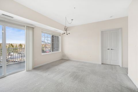 Tiny photo for 2220 Founders Drive #213, Northbrook, IL 60062 (MLS # 12565729)