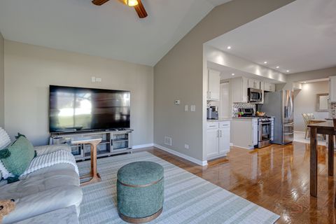 Tiny photo for 6291 Eagle Ridge Drive, Gurnee, IL 60031 (MLS # 12546525)