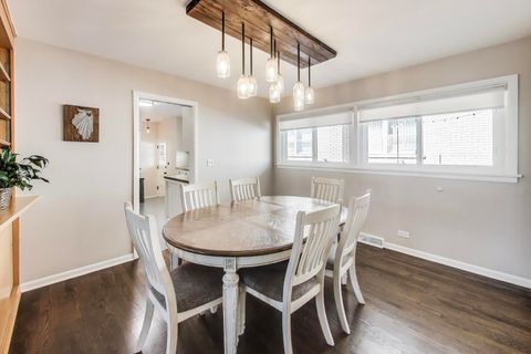 Tiny photo for 5200 Wright Terrace, Skokie, IL 60077 (MLS # 12596829)