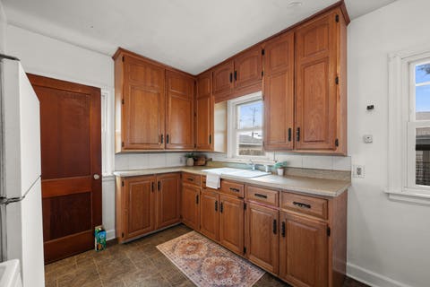 Tiny photo for 2423 W Locust Street, Davenport, IA 52804 (MLS # 12692070)