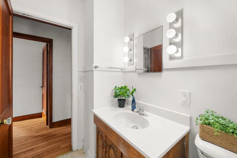 Tiny photo for 2423 W Locust Street, Davenport, IA 52804 (MLS # 12692070)