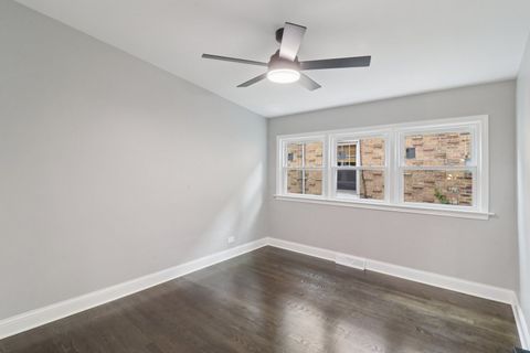 Tiny photo for 333 Elm Street, Glen Ellyn, IL 60137 (MLS # 12512400)