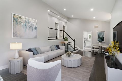 Tiny photo for 333 Elm Street, Glen Ellyn, IL 60137 (MLS # 12512400)