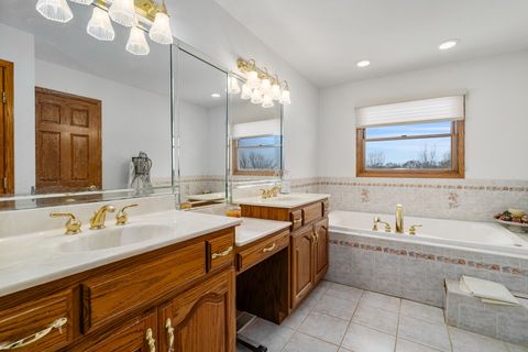 Tiny photo for 23810 S Saddle Creek Drive, Manhattan, IL 60442 (MLS # 12528406)