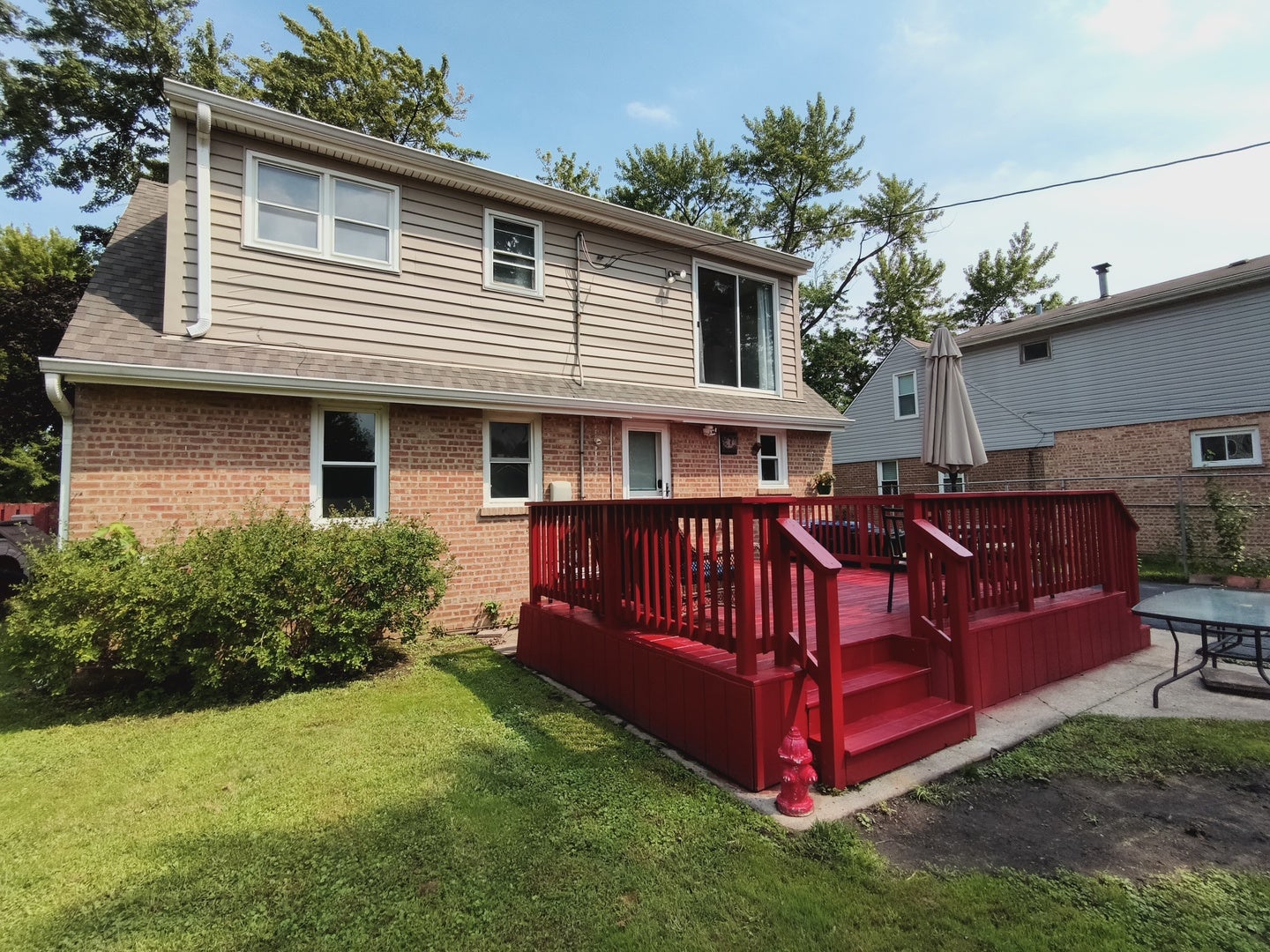 6806 Maple Court