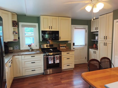Tiny photo for 6806 Maple Court, Bridgeview, IL 60455 (MLS # 12727995)
