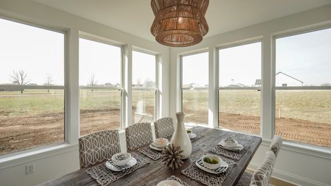 Tiny photo for 609 Zagreb Avenue, Sycamore, IL 60178 (MLS # 12602073)