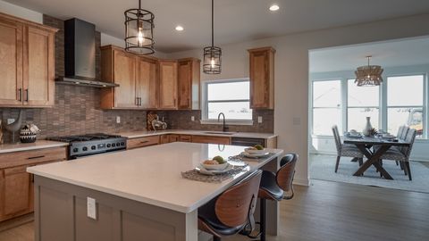 Tiny photo for 609 Zagreb Avenue, Sycamore, IL 60178 (MLS # 12602073)