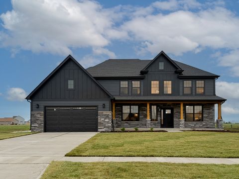 Photo of 609 Zagreb Avenue, Sycamore, IL 60178 (MLS # 12602073)