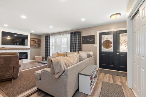 Tiny photo for Midlothian, IL 60445 (MLS # 12557049)