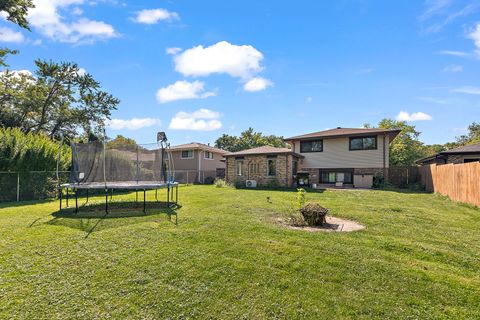Tiny photo for Midlothian, IL 60445 (MLS # 12557049)