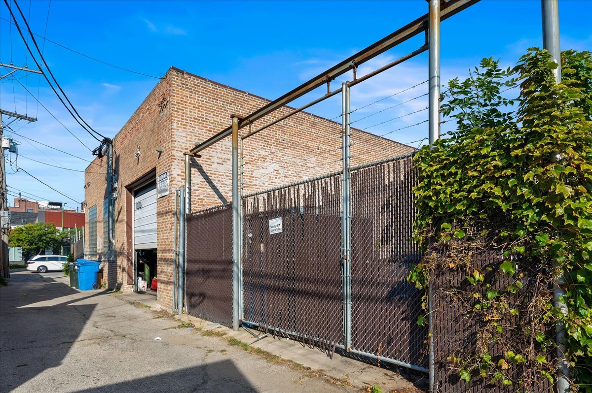 Chicago, Illinois 60622, United States, ,Land,Active,216954