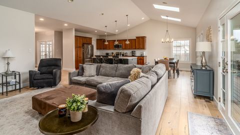 Tiny photo for 304 N Excalibur Drive, Carterville, IL 62918 (MLS # 12586206)