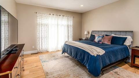 Tiny photo for 304 N Excalibur Drive, Carterville, IL 62918 (MLS # 12586206)