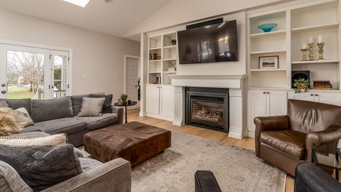 Tiny photo for 304 N Excalibur Drive, Carterville, IL 62918 (MLS # 12586206)