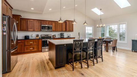 Tiny photo for 304 N Excalibur Drive, Carterville, IL 62918 (MLS # 12586206)