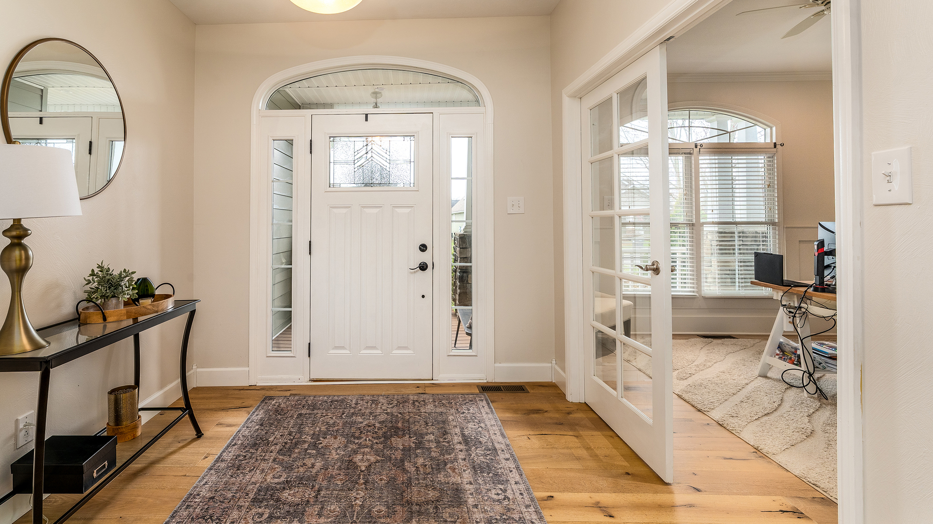 304 N Excalibur Drive