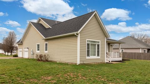 Tiny photo for 304 N Excalibur Drive, Carterville, IL 62918 (MLS # 12586206)