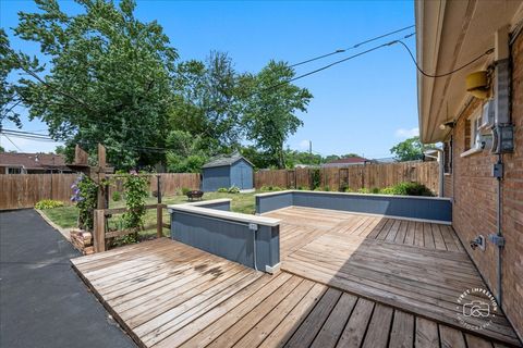 Tiny photo for Bolingbrook, IL 60440 (MLS # 12669058)
