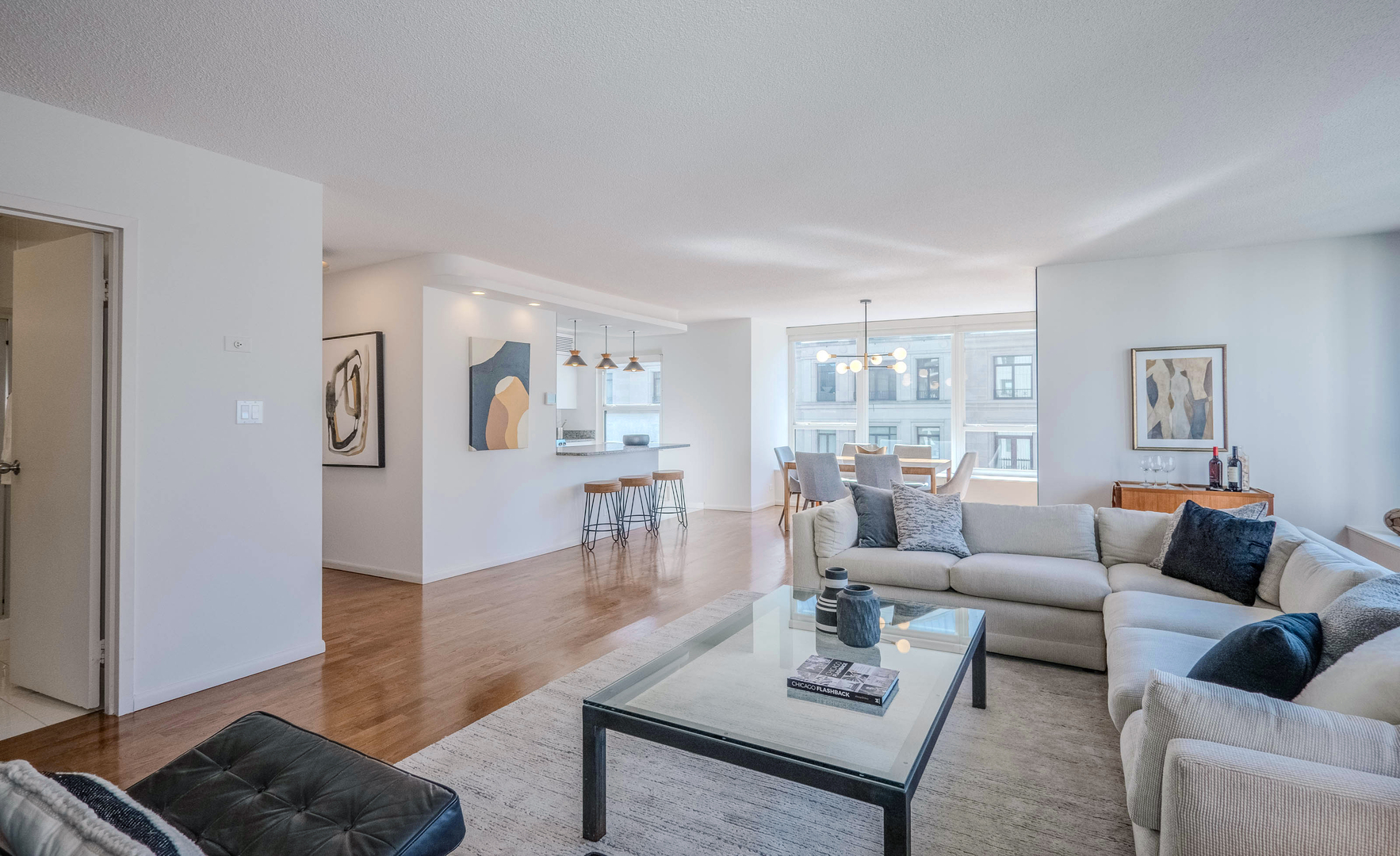 1313 N Ritchie Court 901