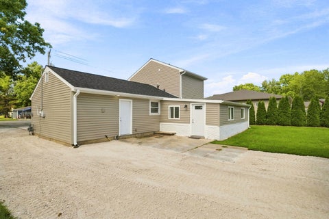 Tiny photo for 25055 S Center Street, Channahon, IL 60410 (MLS # 12745305)