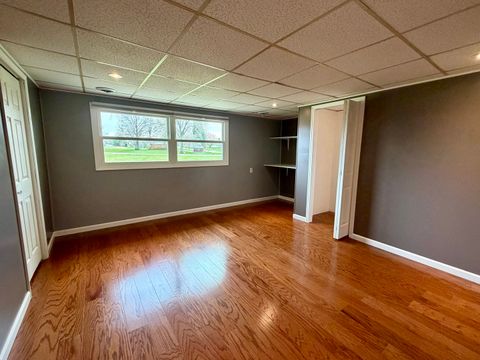 Tiny photo for 702 S Grant Street, Clinton, IL 61727 (MLS # 12612931)