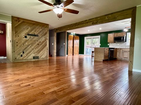 Tiny photo for 702 S Grant Street, Clinton, IL 61727 (MLS # 12612931)