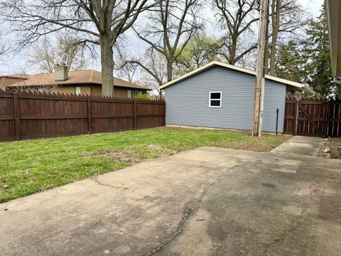 Tiny photo for 702 S Grant Street, Clinton, IL 61727 (MLS # 12612931)