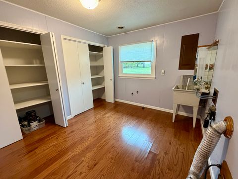 Tiny photo for 702 S Grant Street, Clinton, IL 61727 (MLS # 12612931)