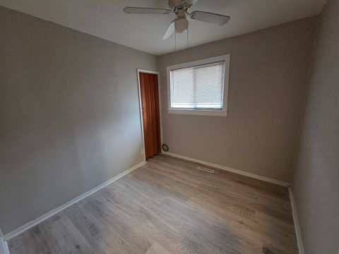 Tiny photo for 28 Hickory Drive, Carpentersville, IL 60110 (MLS # 12589161)