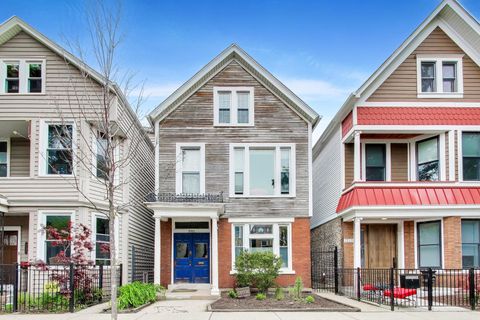 Photo of 3243 N Hoyne Avenue, Chicago, IL 60618 (MLS # 12642691)