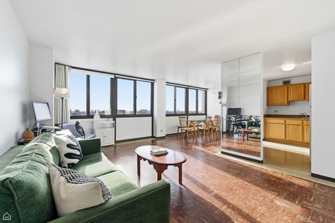 Tiny photo for 4850 S Lake Park Avenue #1403, Chicago, IL 60615 (MLS # 12542690)