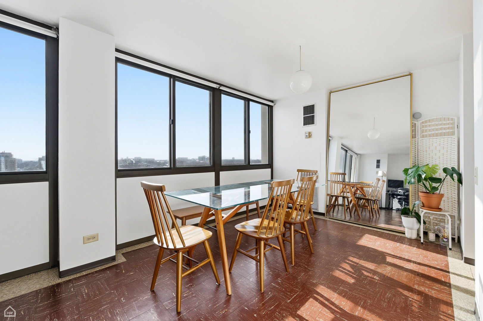 4850 S Lake Park Avenue 1403