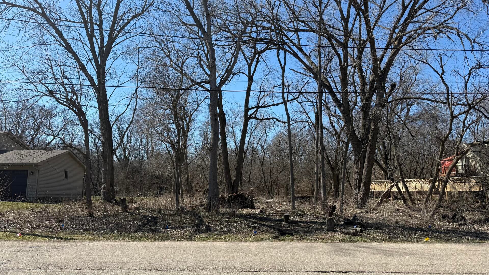 Lot 1 E Hilltop Boulevard