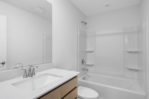 Tiny photo for 416 Red Oak Circle, Volo, IL 60020 (MLS # 12617649)