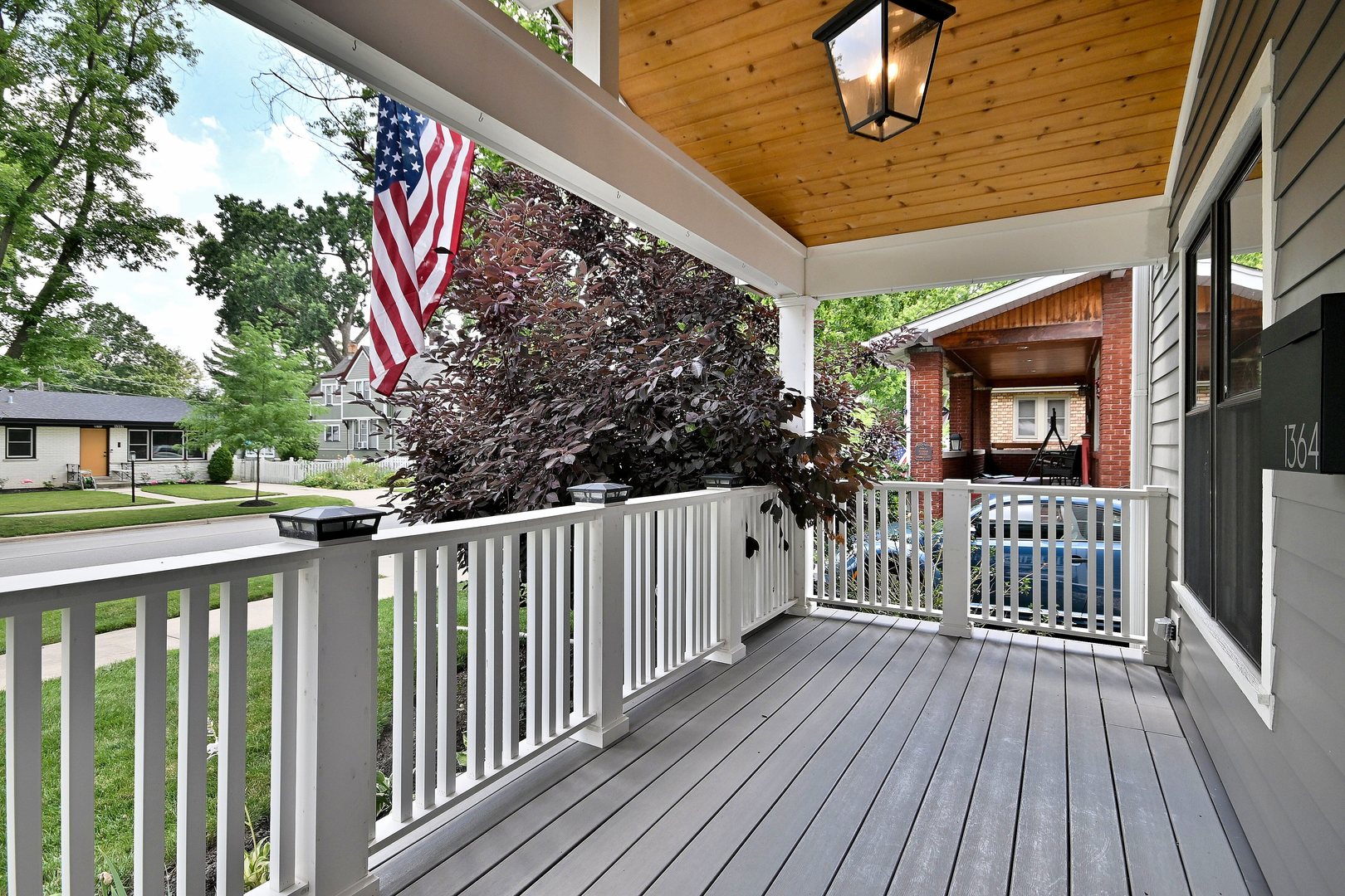 1364 E Algonquin Road