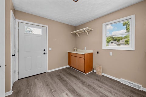 Tiny photo for 3223 53rd Street B, Moline, IL 61265 (MLS # 12602907)