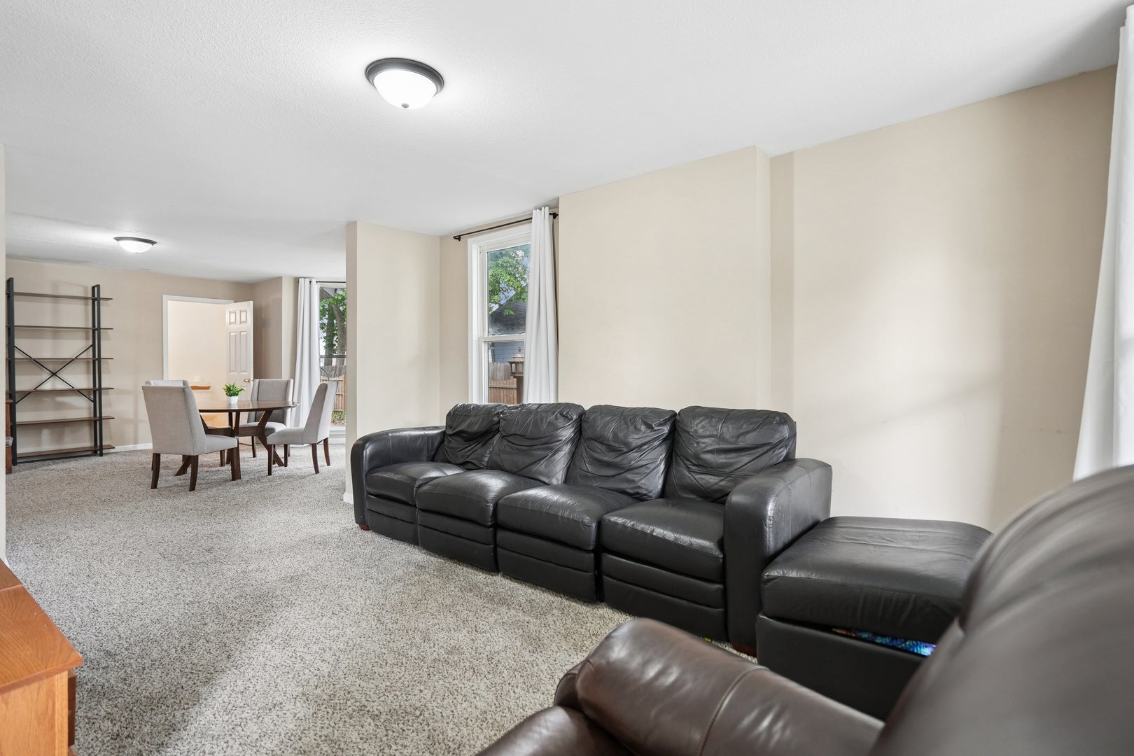 624 W 16th Street