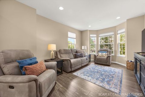 Tiny photo for 2925 Henley Lane, Naperville, IL 60540 (MLS # 12445565)