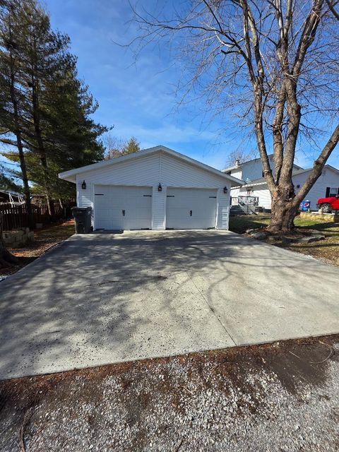 Tiny photo for 600 W Ford Street, Energy, IL 62933 (MLS # 12566118)