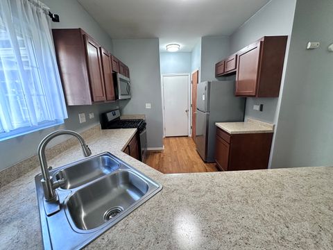 Tiny photo for 273 Windsor Court #A, South Elgin, IL 60177 (MLS # 12504843)